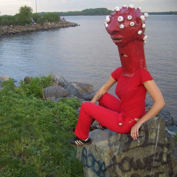 Meet your Posher, Elissabeth - Picture 1 of 1